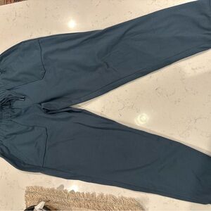 Mondetta Women’s Dark Blue Joggers